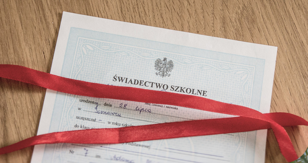 Jak rozmawiać z dzieckiem o ocenach na świadectwie